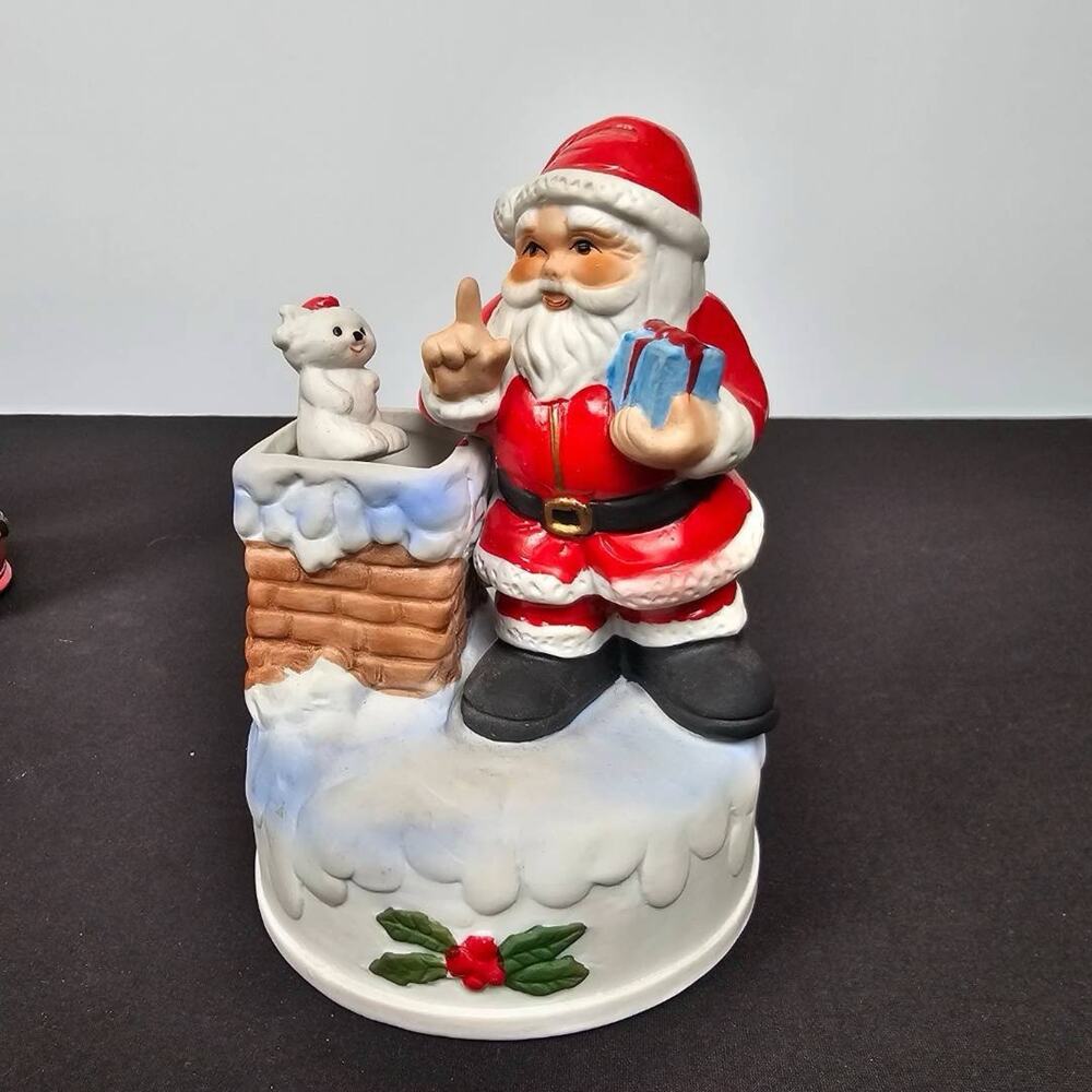 Vintage Christmas Porcelain Music Box w/ Santa & Dog Collectable